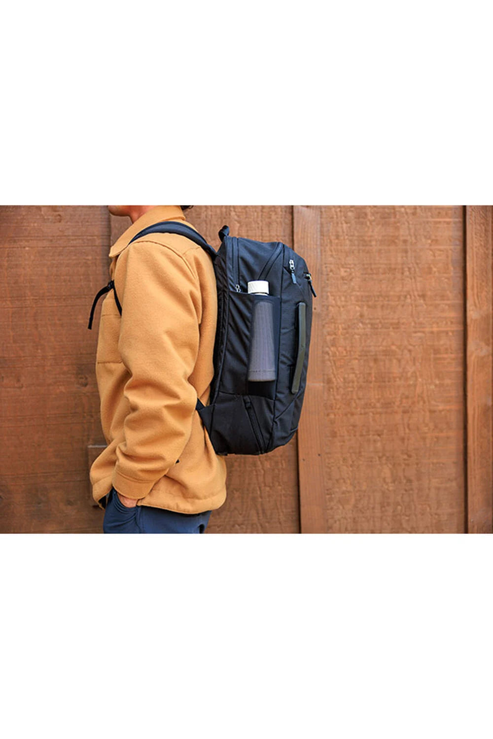Border 30L Travel Bag - Black Lichen