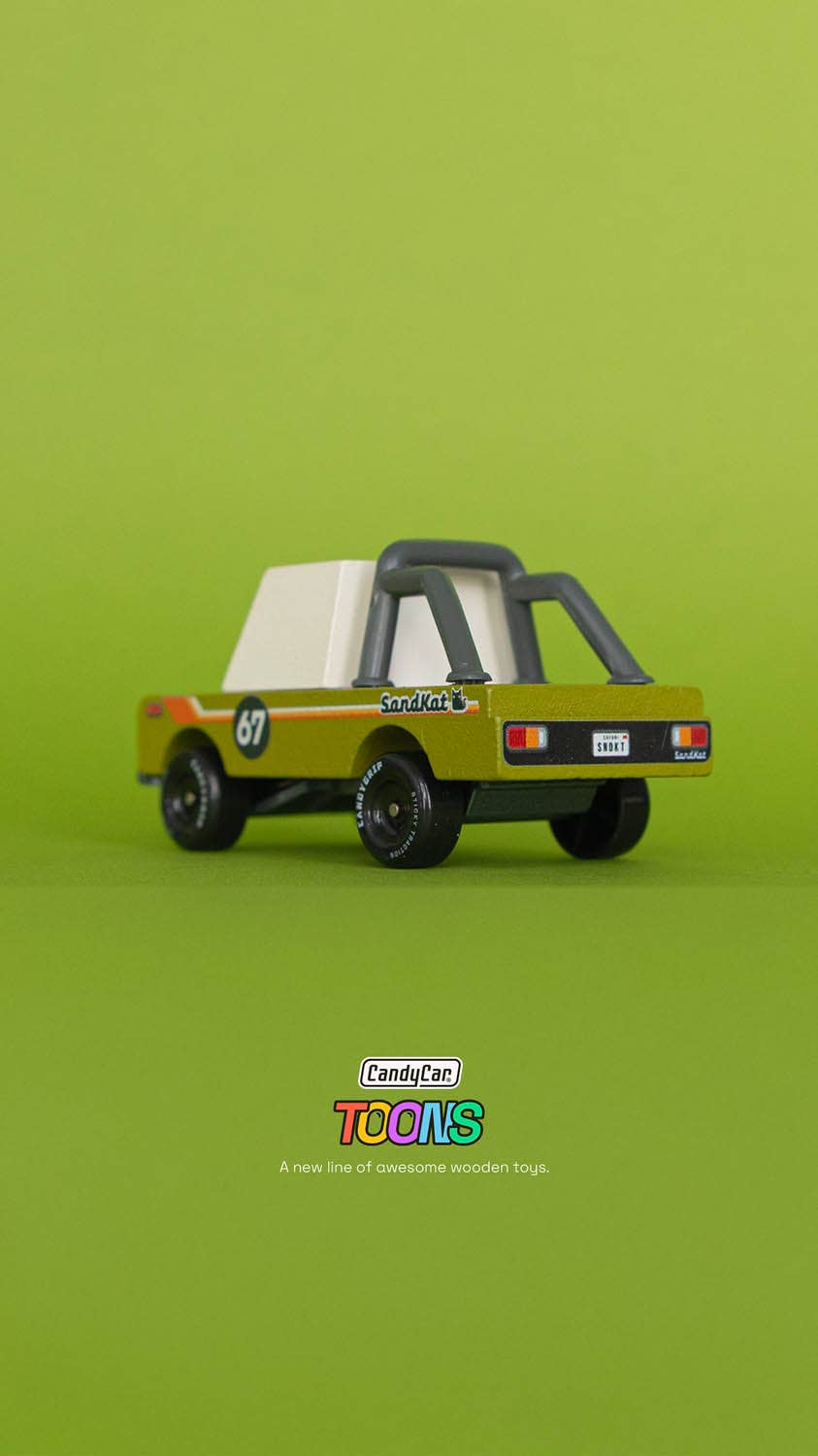 Sand Kat Adventure Truck TOONS Diecast Collectible Toy