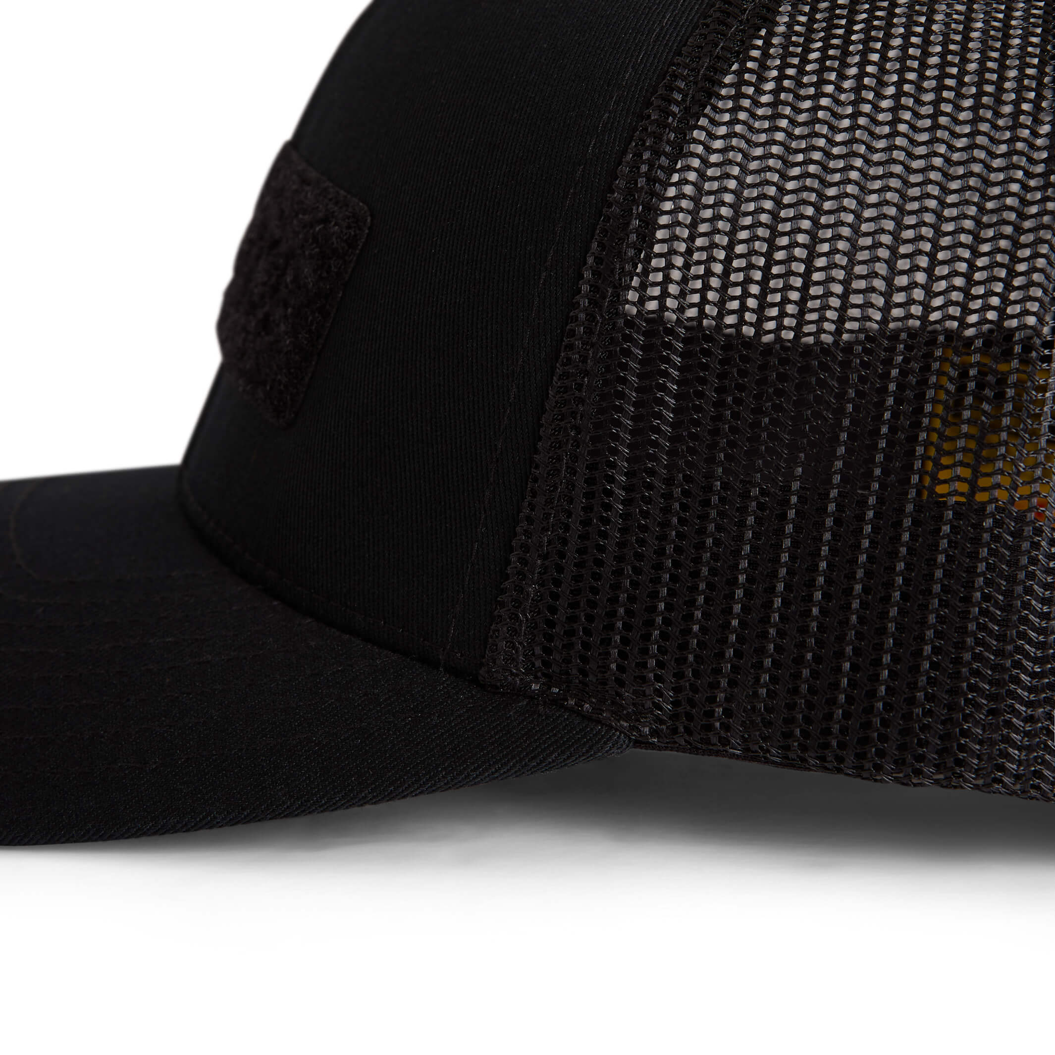 Recon Trucker Hat - Black