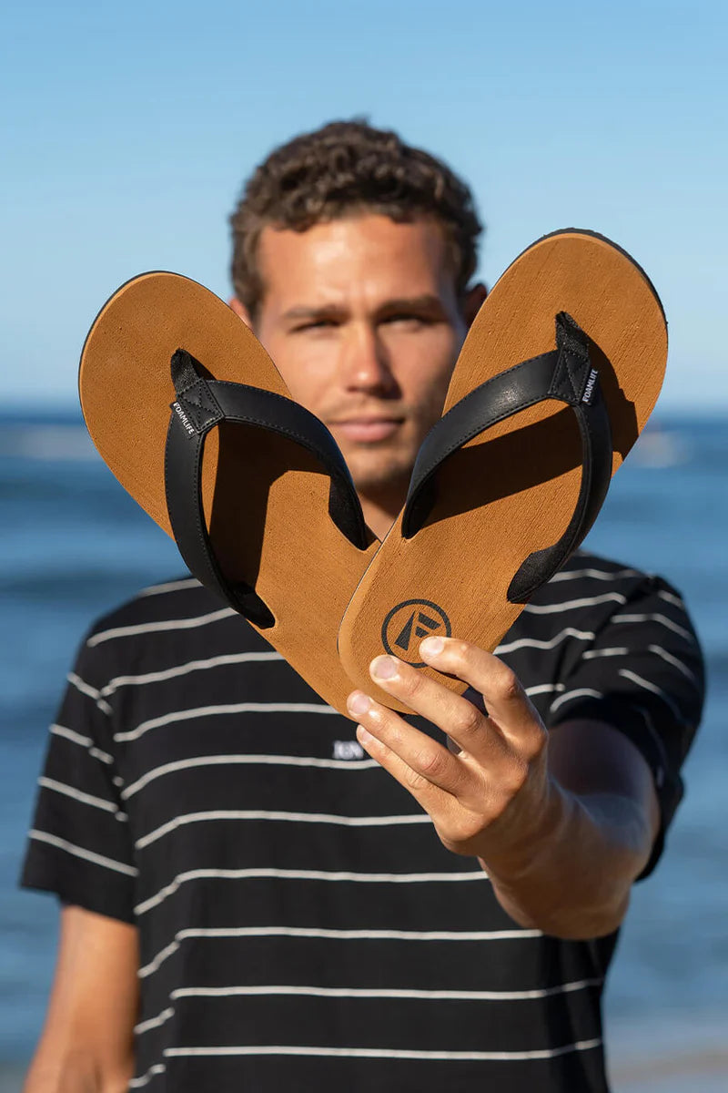 Seales Mens Flip Flop - Tan